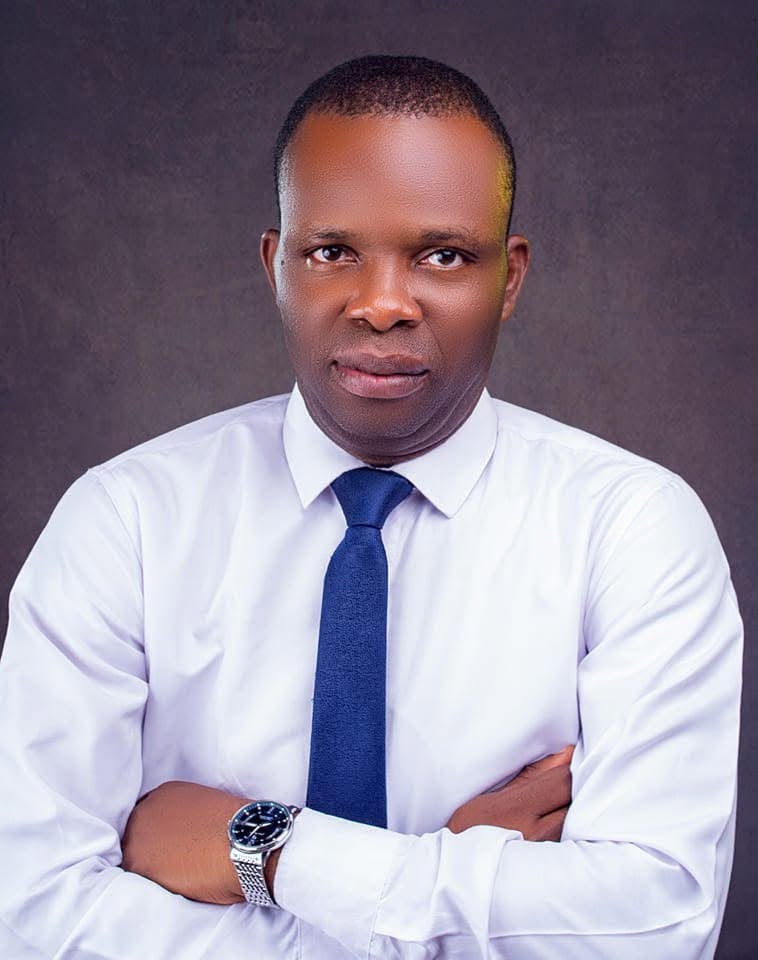 Olabanji Daramola, Chartered Accountant